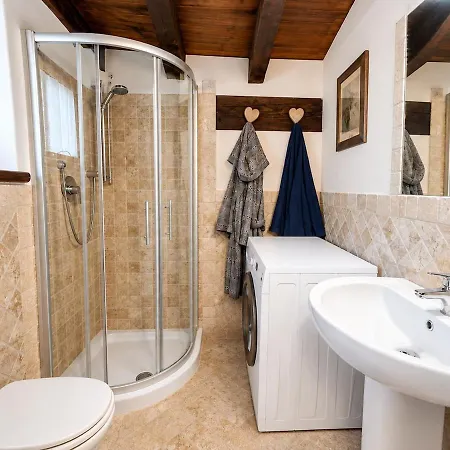 Le Vieux Meleze Apartment *